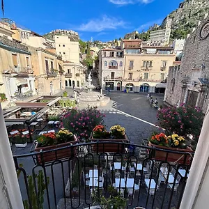  Apartment Duomo Square Italy